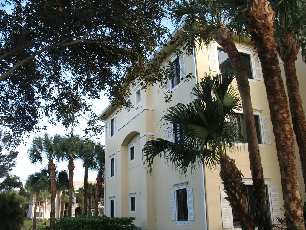 2726 Anzio Court Palm Beach Gardens FL 33410