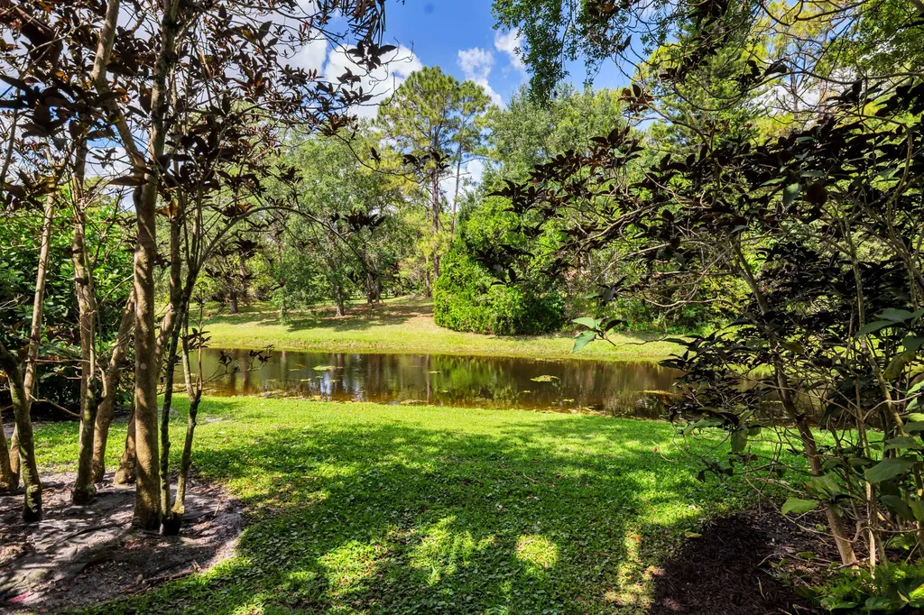 13739 Ishnala Circle Wellington FL 33414