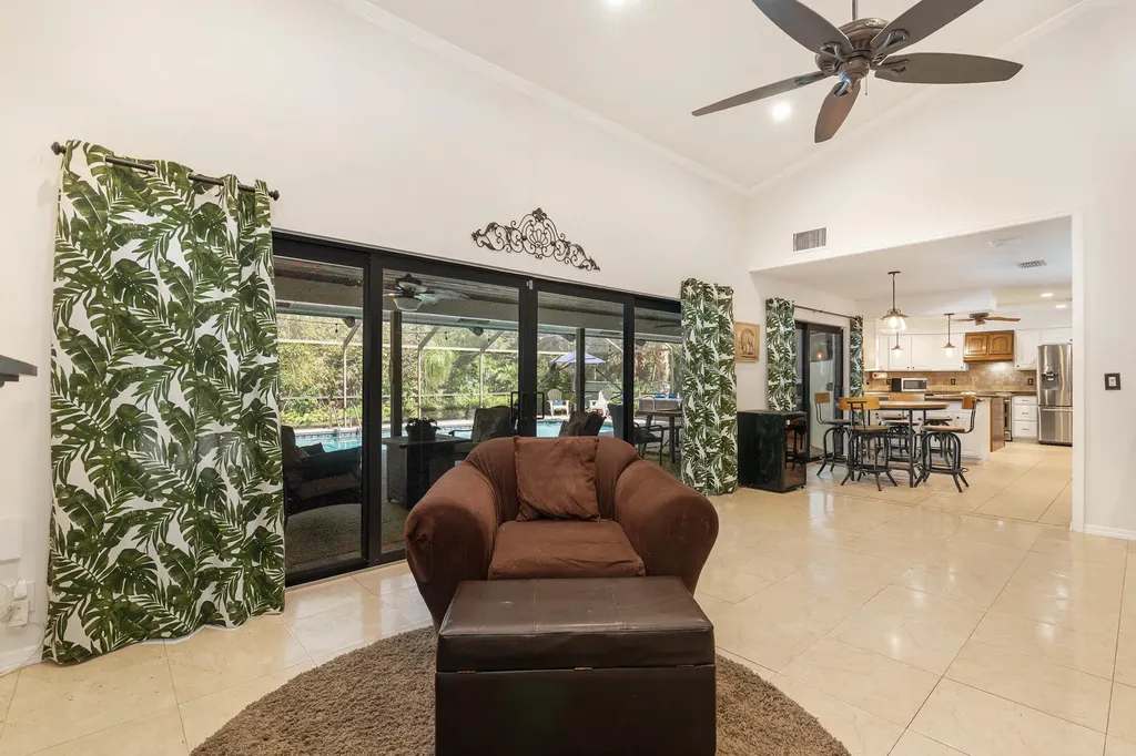 13739 Ishnala Circle Wellington FL 33414