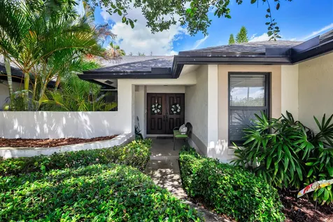 13739 Ishnala Circle Wellington FL 33414
