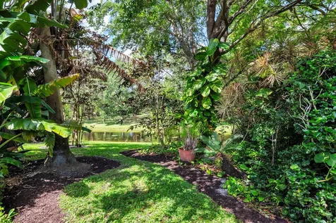 13739 Ishnala Circle Wellington FL 33414