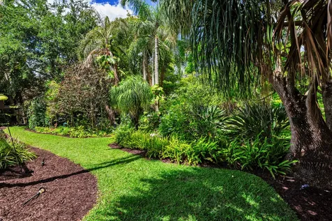 13739 Ishnala Circle Wellington FL 33414
