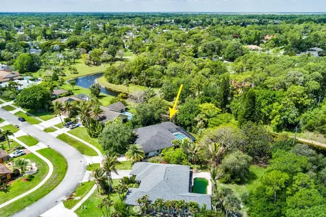 13739 Ishnala Circle Wellington FL 33414