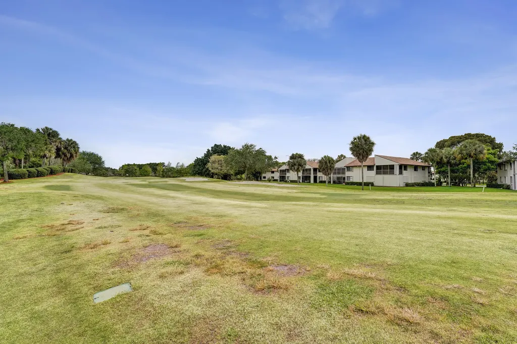 2160 SW 93 Way Davie FL 33324