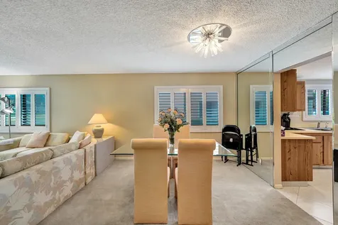 2160 SW 93 Way Davie FL 33324