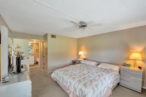 2160 SW 93 Way Davie FL 33324