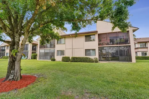 2160 SW 93 Way Davie FL 33324