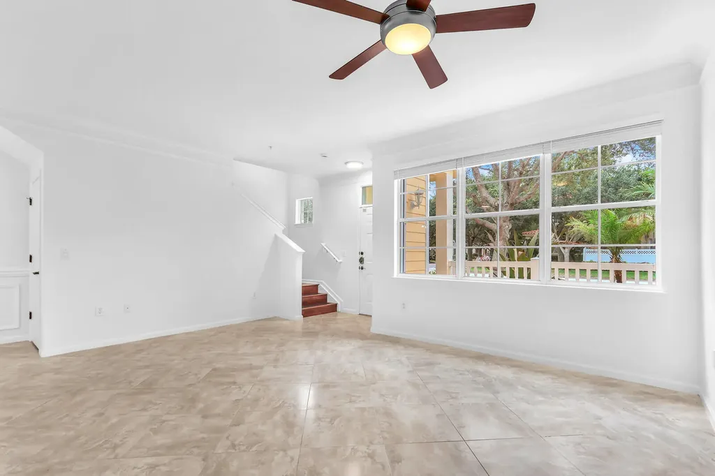 826 Dakota Drive Jupiter FL 33458