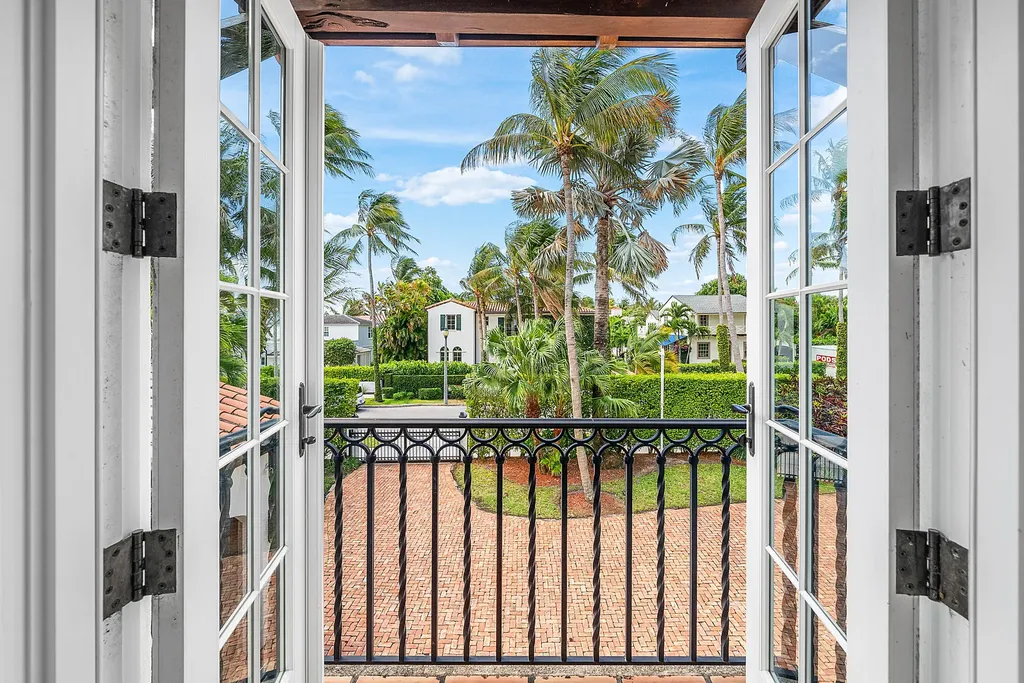 255 Cordova Road West Palm Beach FL 33401