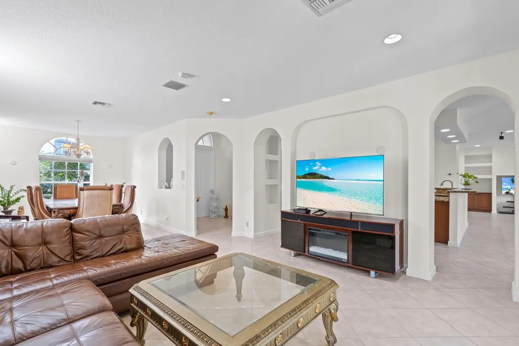 9905 Coronado Lake Drive Boynton Beach FL 33437