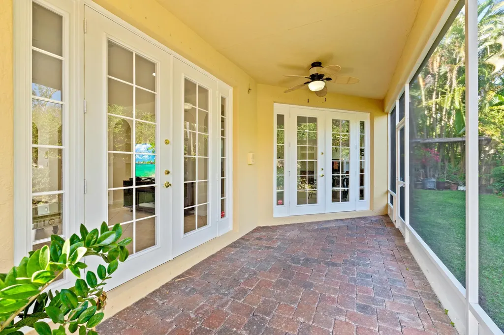 9905 Coronado Lake Drive Boynton Beach FL 33437