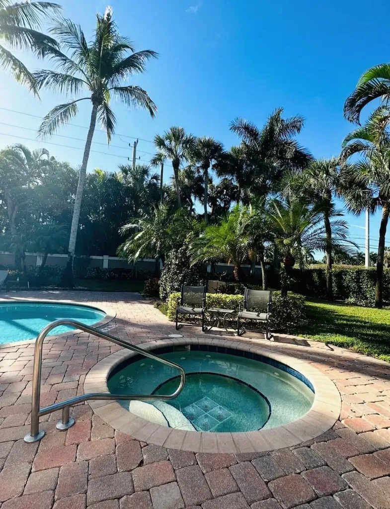 9905 Coronado Lake Drive Boynton Beach FL 33437