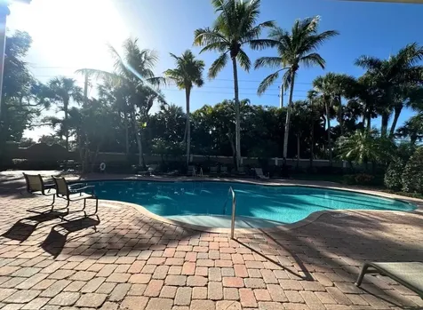 9905 Coronado Lake Drive Boynton Beach FL 33437