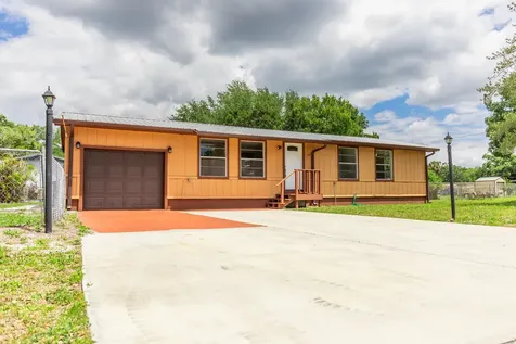 612 SW 9th Street Okeechobee FL 34974