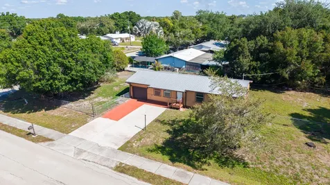 612 SW 9th Street Okeechobee FL 34974
