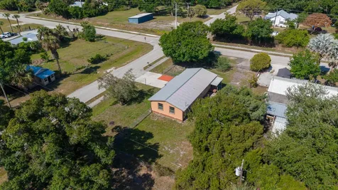 612 SW 9th Street Okeechobee FL 34974