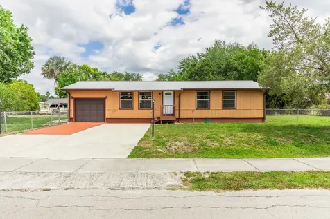612 SW 9th Street Okeechobee FL 34974