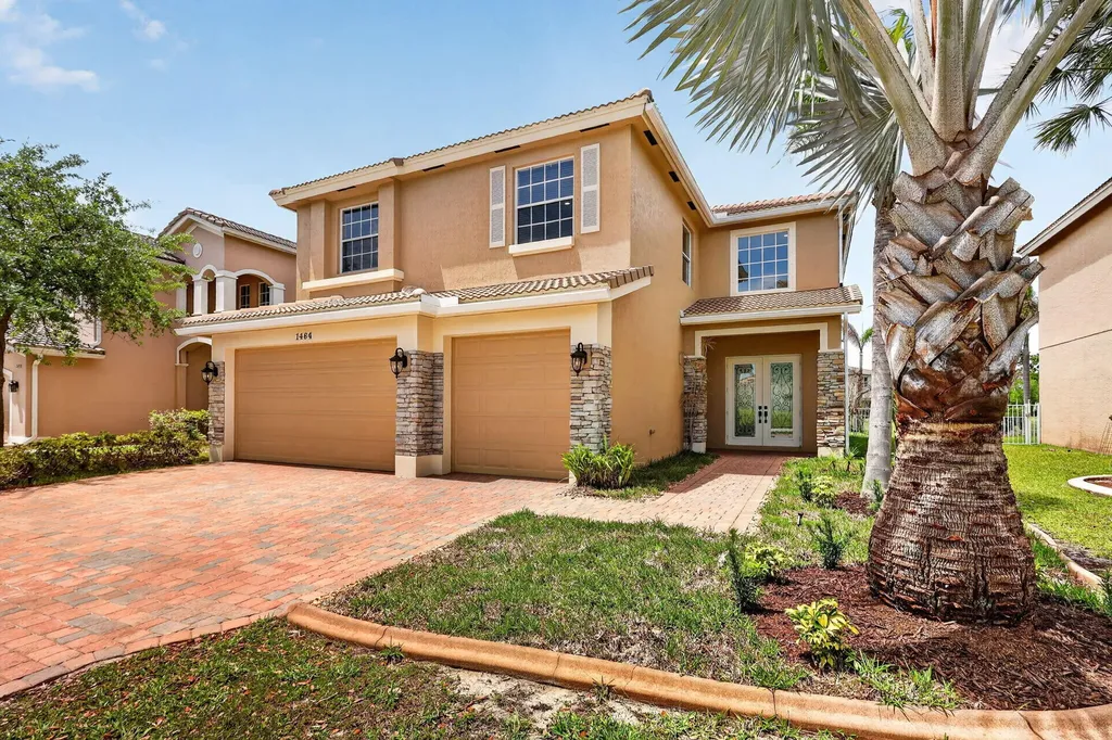 1464 NW Leonardo Circle Port St Lucie FL 34986