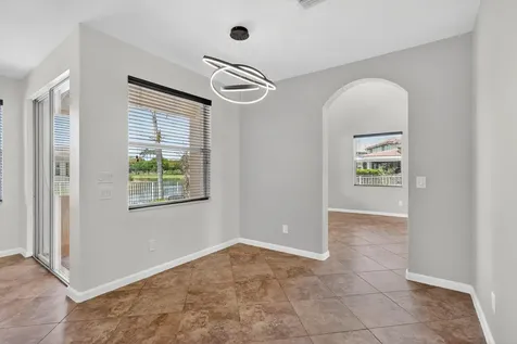 1464 NW Leonardo Circle Port St Lucie FL 34986