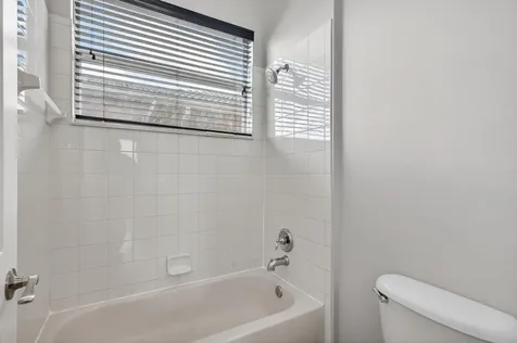 1464 NW Leonardo Circle Port St Lucie FL 34986