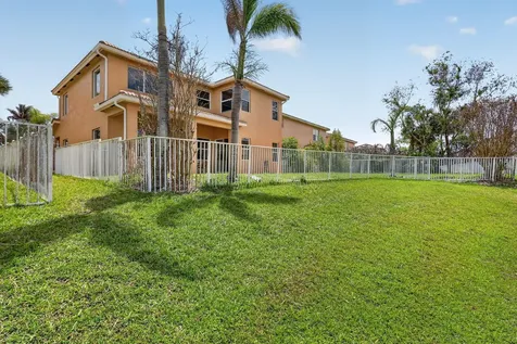 1464 NW Leonardo Circle Port St Lucie FL 34986