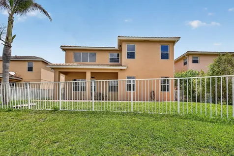 1464 NW Leonardo Circle Port St Lucie FL 34986