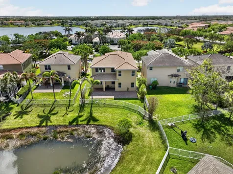1464 NW Leonardo Circle Port St Lucie FL 34986