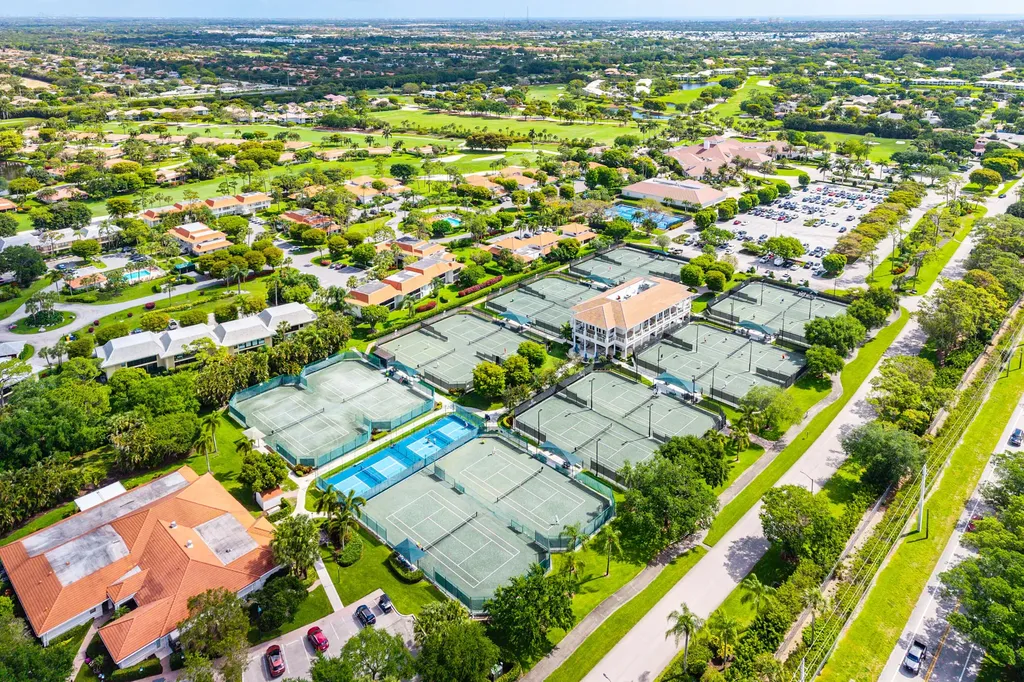 4419 E Sanderling Circle Boynton Beach FL 33436