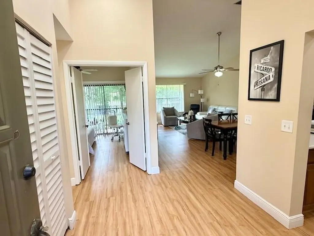 13017 Northshire Trail Wellington FL 33414