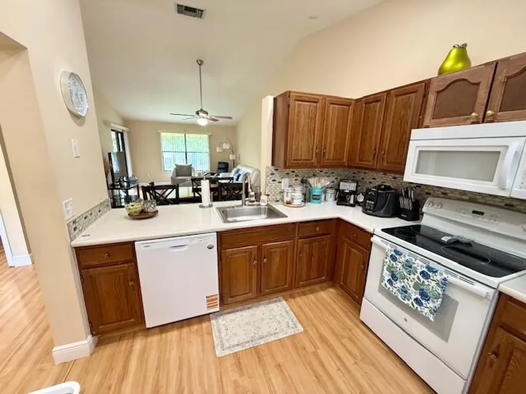 13017 Northshire Trail Wellington FL 33414