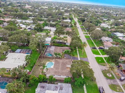 276 SW 7th Avenue Boca Raton FL 33486