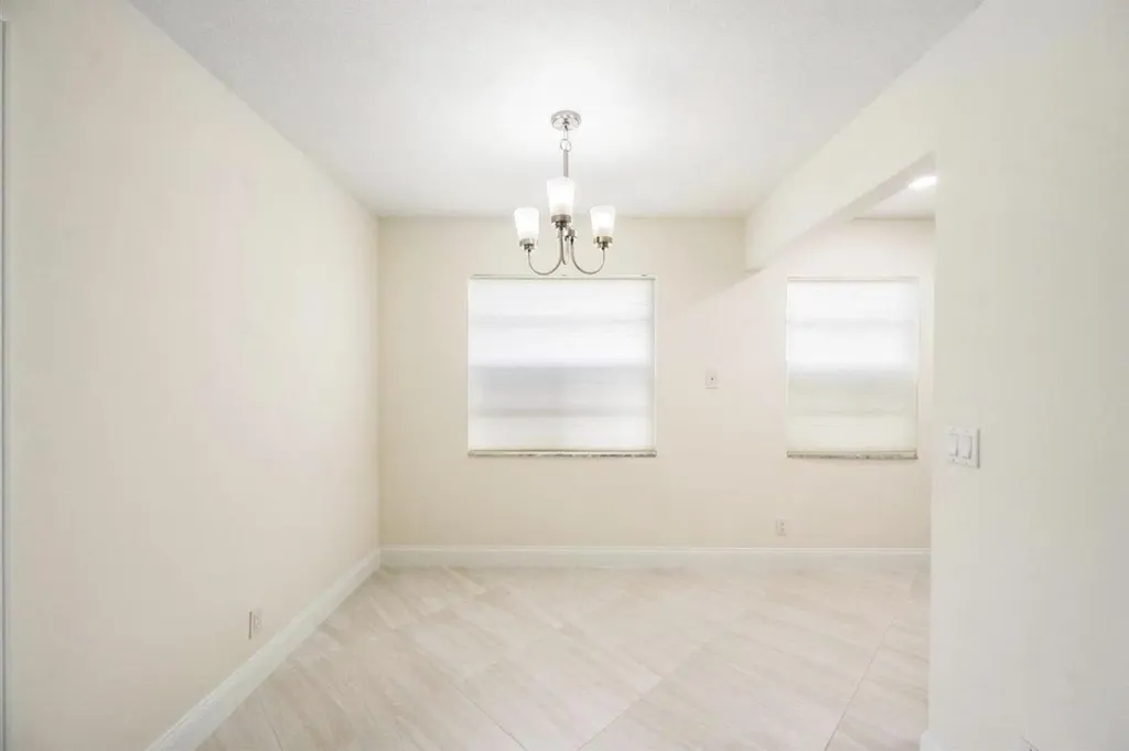 401 Monaco Way Delray Beach FL 33446