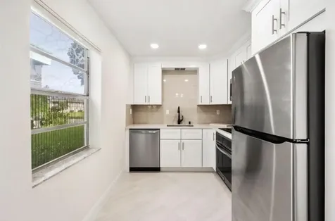 401 Monaco Way Delray Beach FL 33446