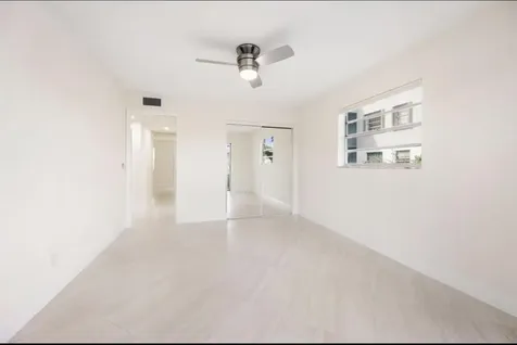 401 Monaco Way Delray Beach FL 33446