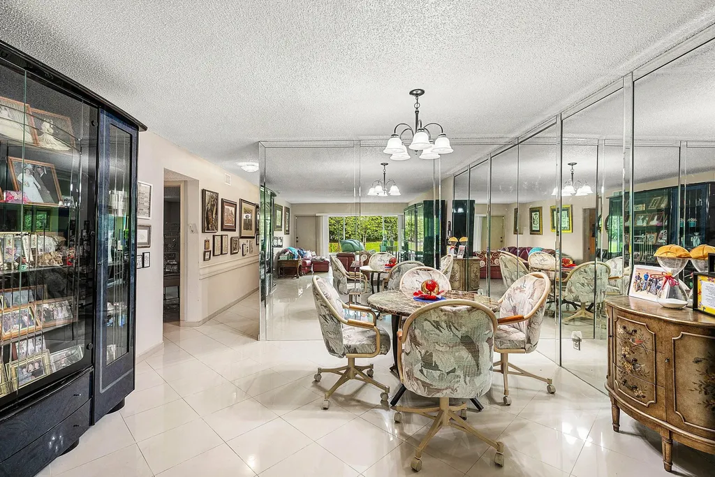 18881 Jolson Avenue Boca Raton FL 33496