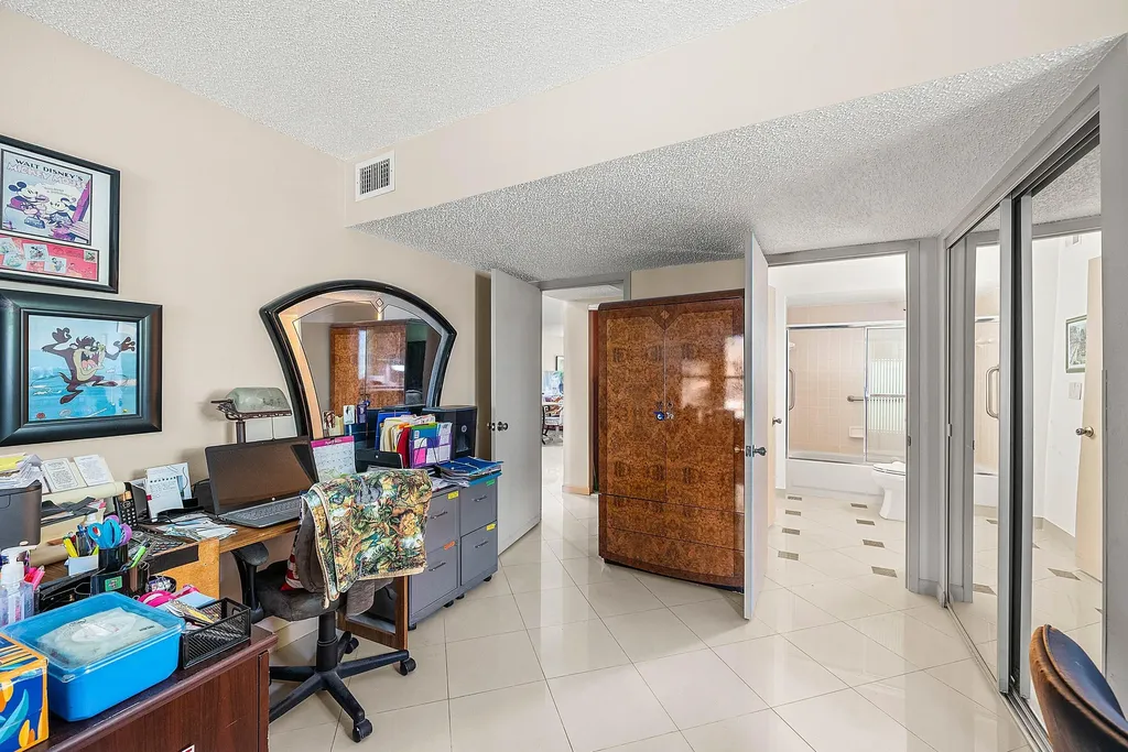 18881 Jolson Avenue Boca Raton FL 33496