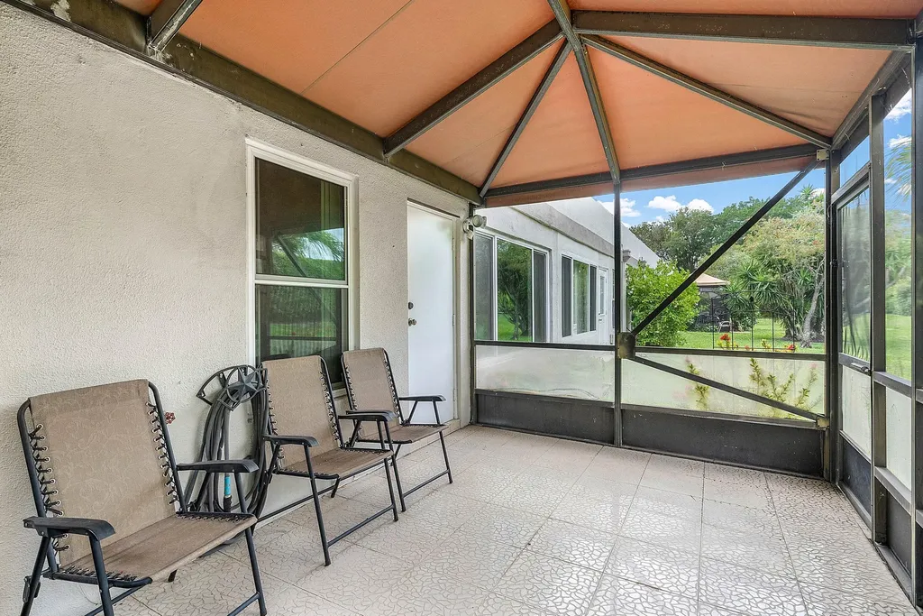 18881 Jolson Avenue Boca Raton FL 33496
