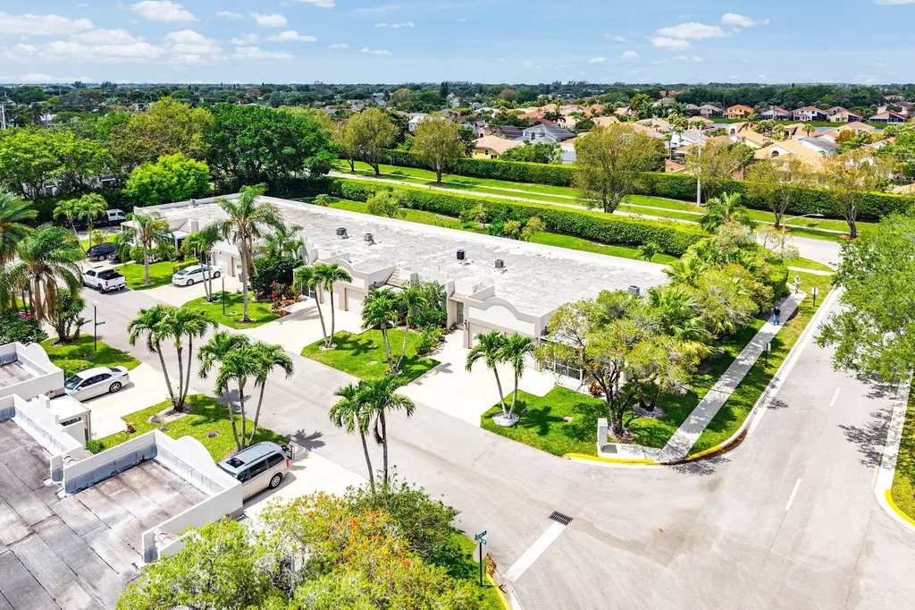18881 Jolson Avenue Boca Raton FL 33496