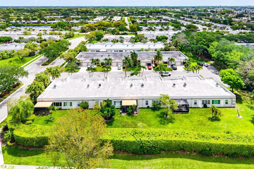 18881 Jolson Avenue Boca Raton FL 33496