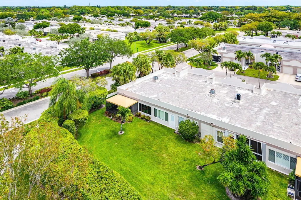 18881 Jolson Avenue Boca Raton FL 33496