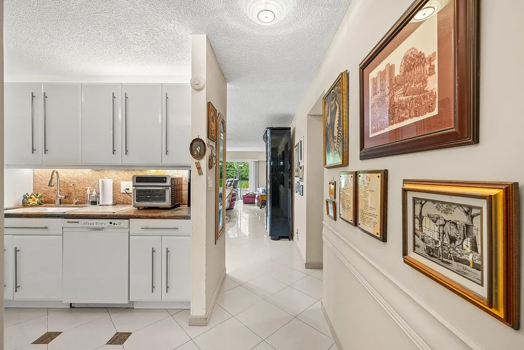 18881 Jolson Avenue Boca Raton FL 33496
