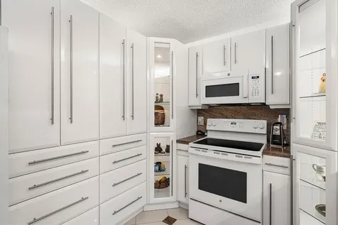 18881 Jolson Avenue Boca Raton FL 33496