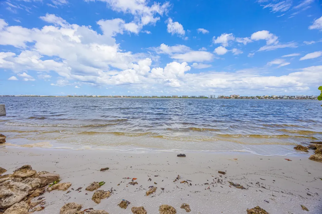 1516 S Lakeside Drive Lake Worth Beach FL 33460