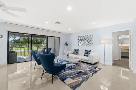 5 Westgate Lane Boynton Beach FL 33436