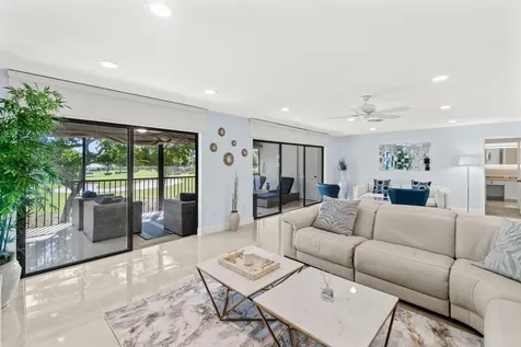 5 Westgate Lane Boynton Beach FL 33436