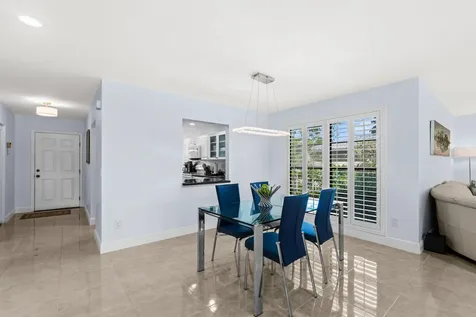 5 Westgate Lane Boynton Beach FL 33436