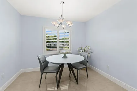 5 Westgate Lane Boynton Beach FL 33436