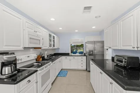 5 Westgate Lane Boynton Beach FL 33436