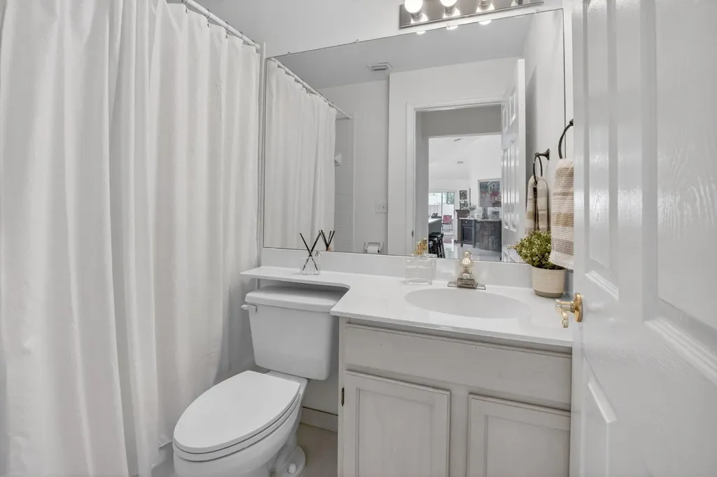 5501 Grande Palm Circle Delray Beach FL 33484