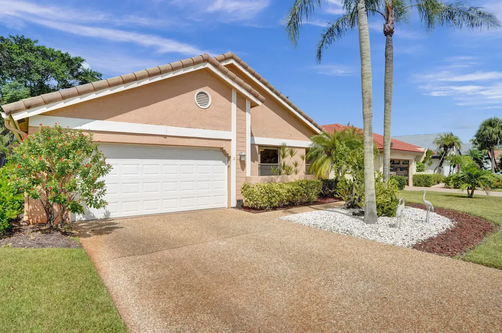11162 Clover Leaf Circle Boca Raton FL 33428